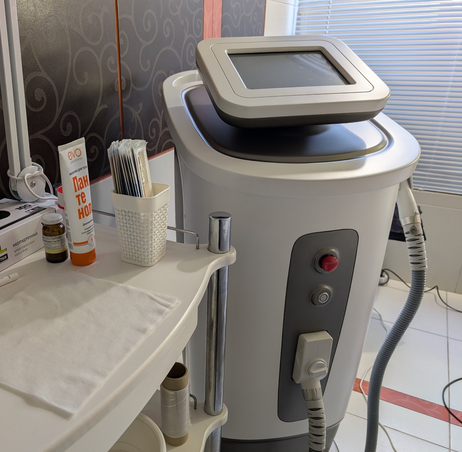 Аппарат IN-Motion D1 в кабинете Laser Estetica